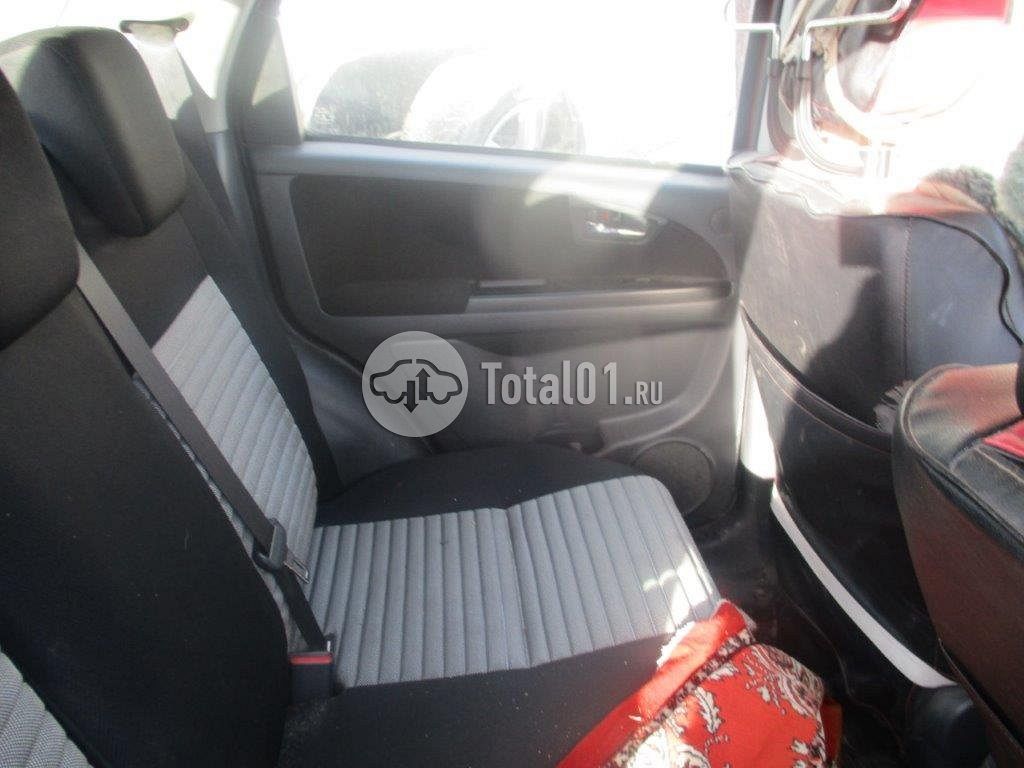 Фото Suzuki SX4 136