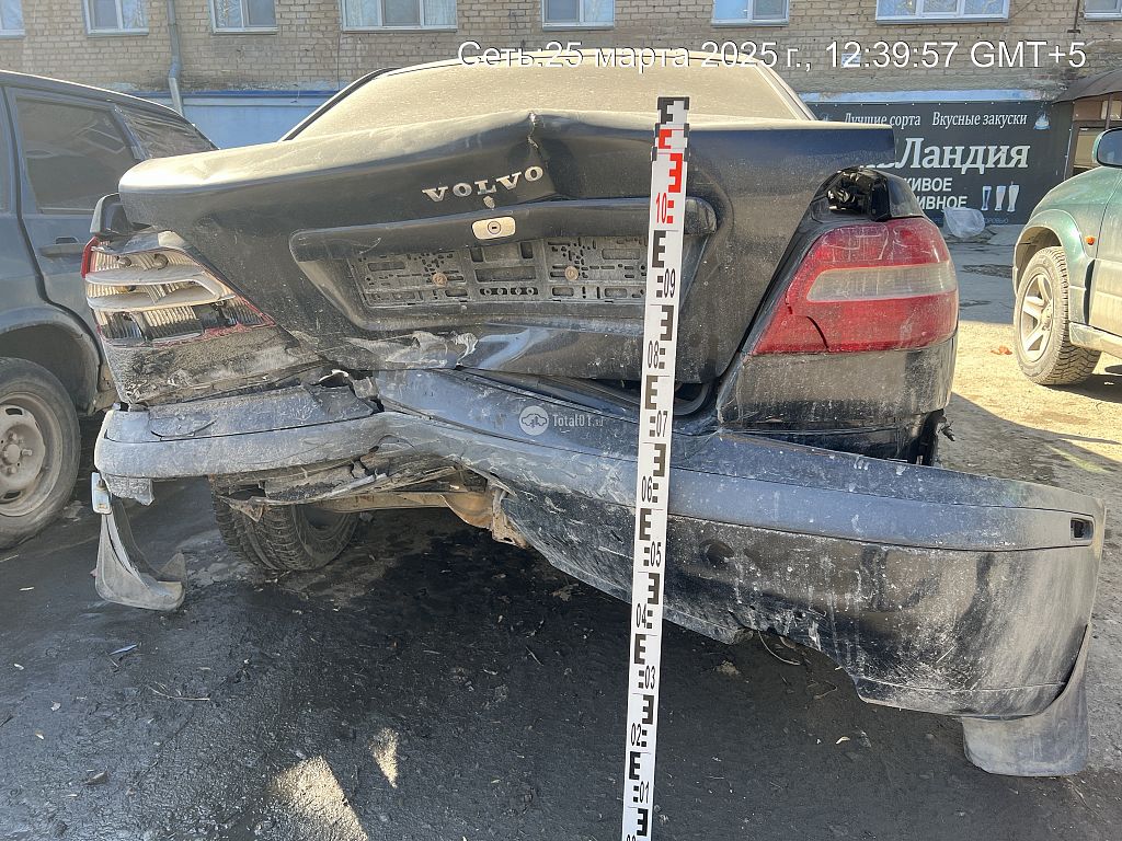 Фото Volvo S40 10