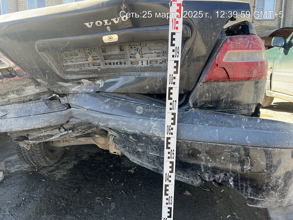 Фото Volvo S40 12