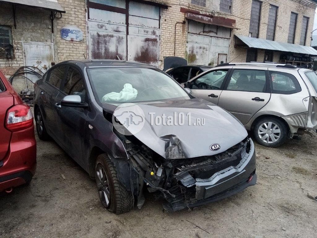 Фото KIA Rio 14