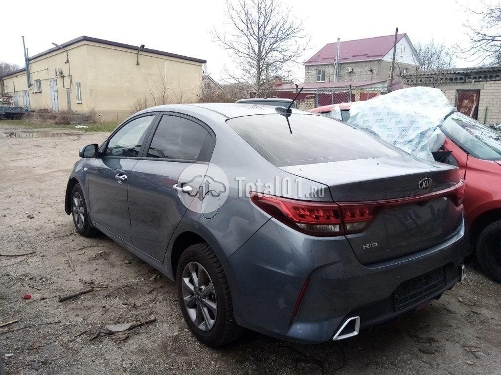 Фото KIA Rio 18