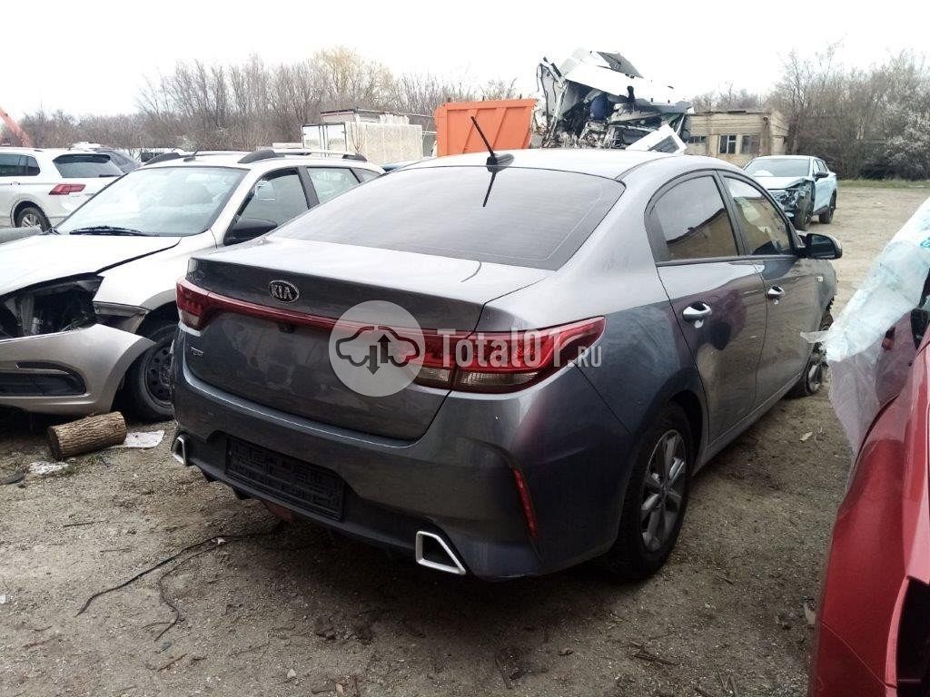 Фото KIA Rio 22