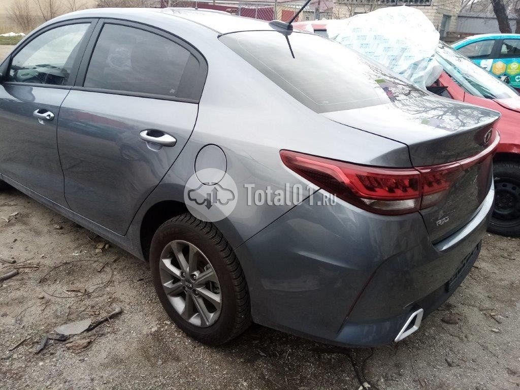 Фото KIA Rio 80