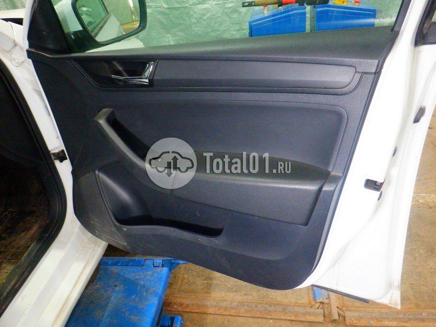 Фото Skoda Rapid 22