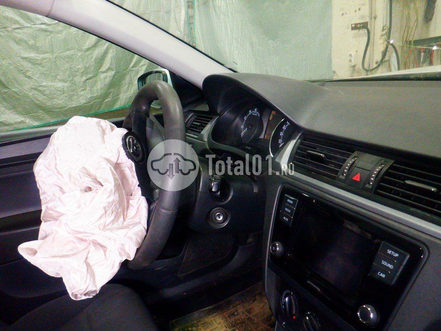 Фото Skoda Rapid 32