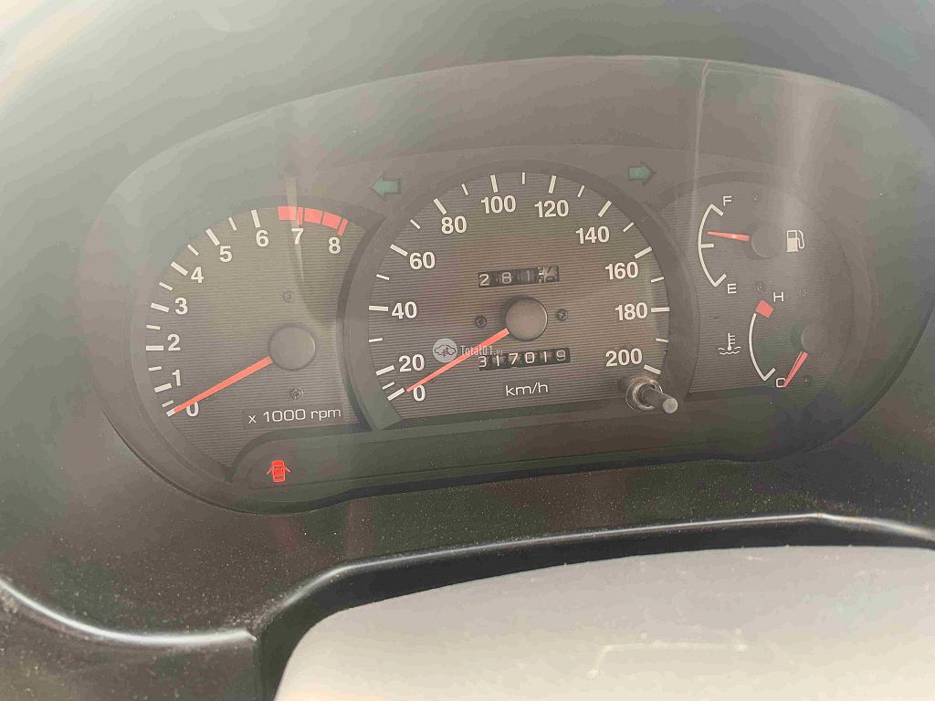 Фото Hyundai Accent 18