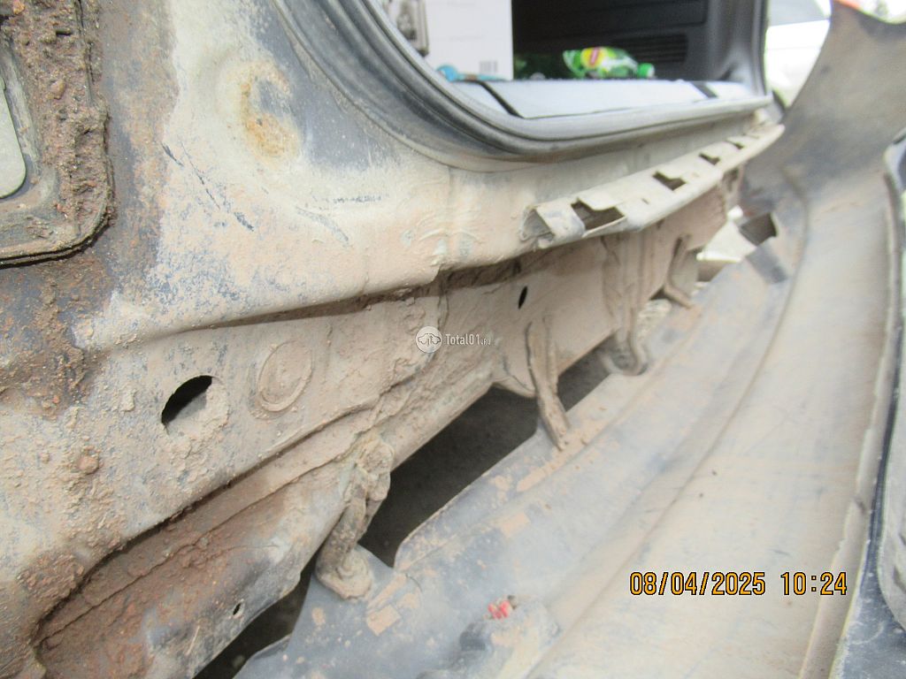 Фото Honda Mobilio Spike 106