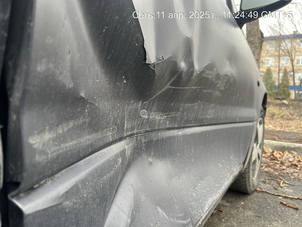 Фото Mitsubishi Lancer Cedia 80