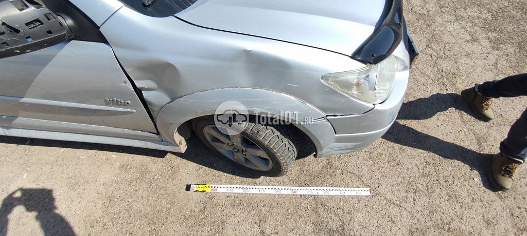 Фото Pontiac Vibe 18