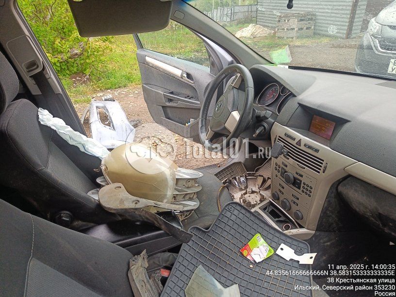 Фото Opel Astra 28