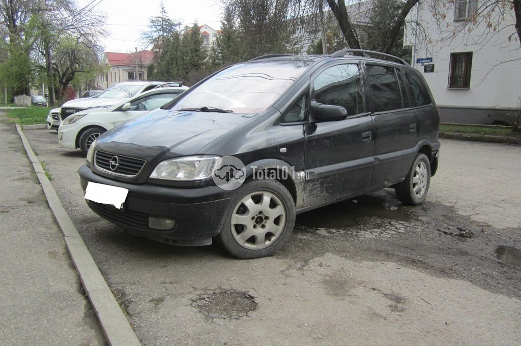 Фото Opel Zafira 4