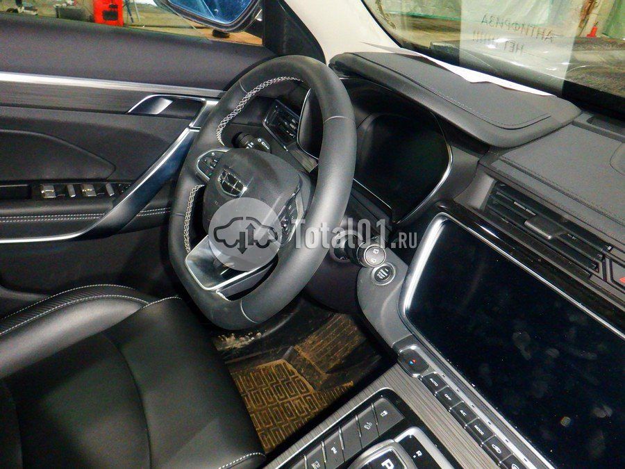 Фото Geely Atlas Pro 34