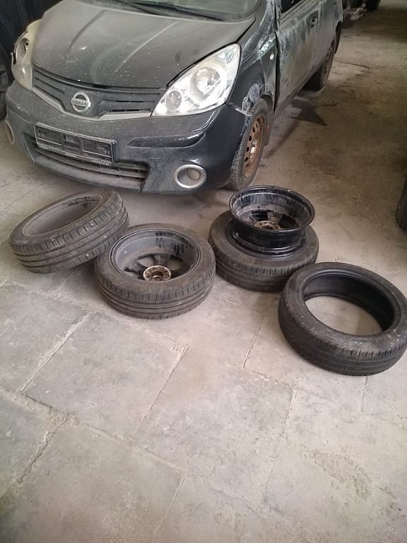 Фото Nissan Note 396