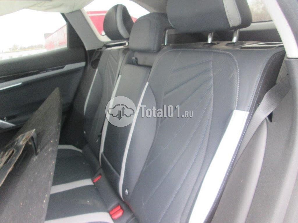 Фото Geely Atlas 78