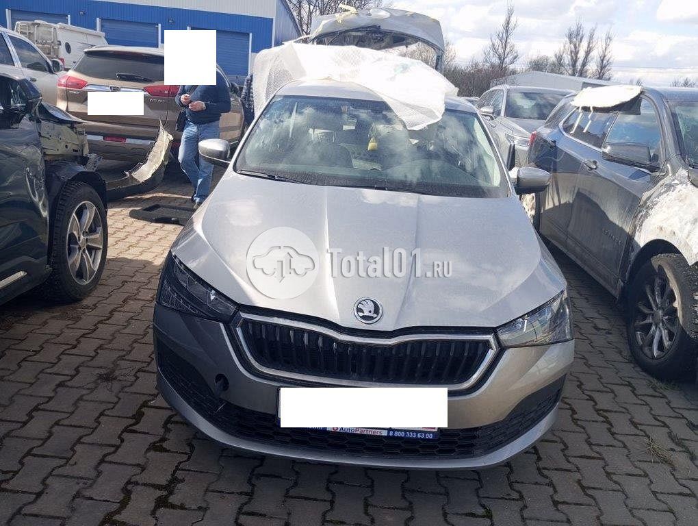 Фото Skoda Rapid 4