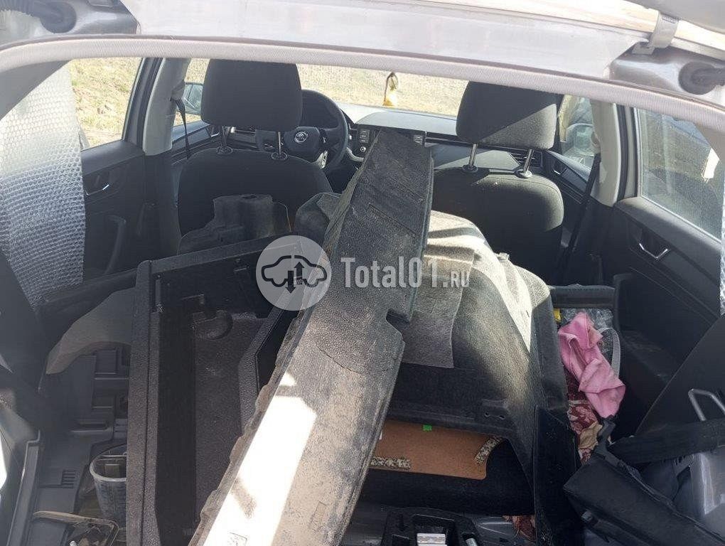 Фото Skoda Rapid 22