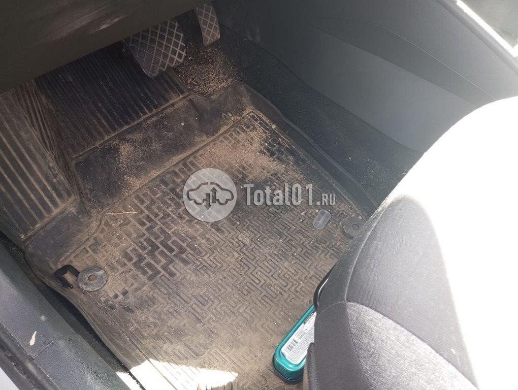 Фото Skoda Rapid 48