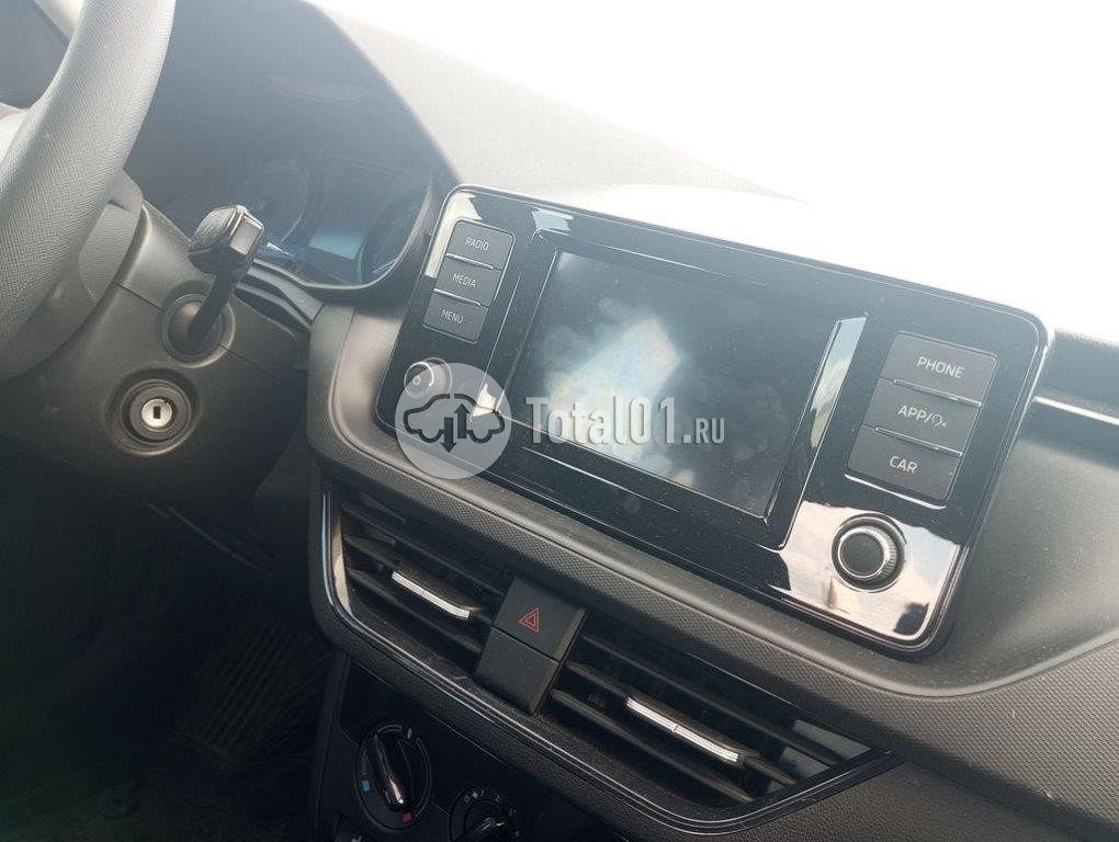 Фото Skoda Rapid 84
