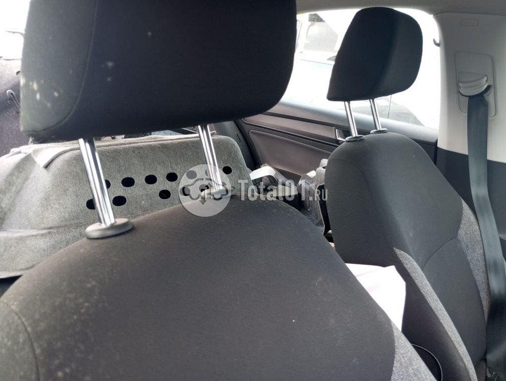 Фото Skoda Rapid 90