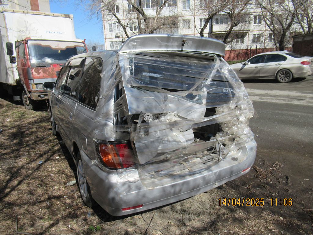 Фото Nissan Bassara 8