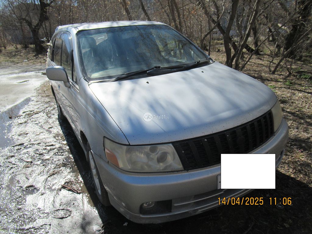 Фото Nissan Bassara 12