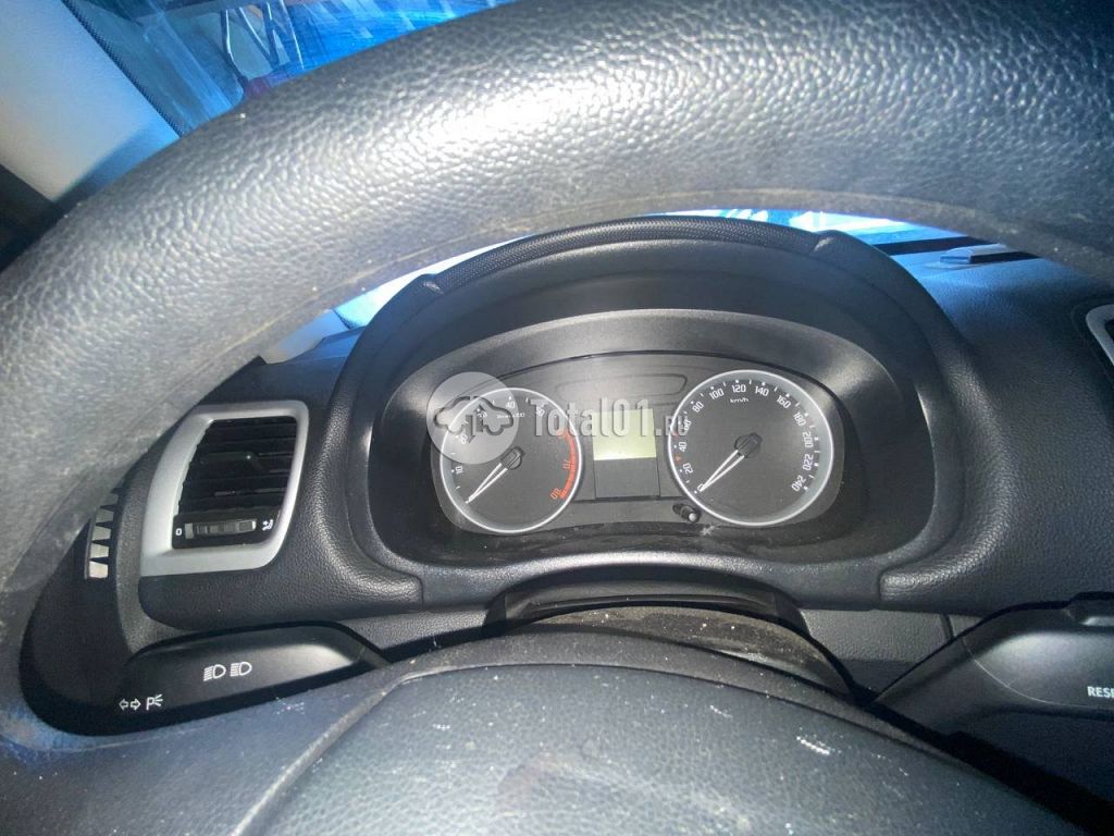 Фото Skoda Roomster 134