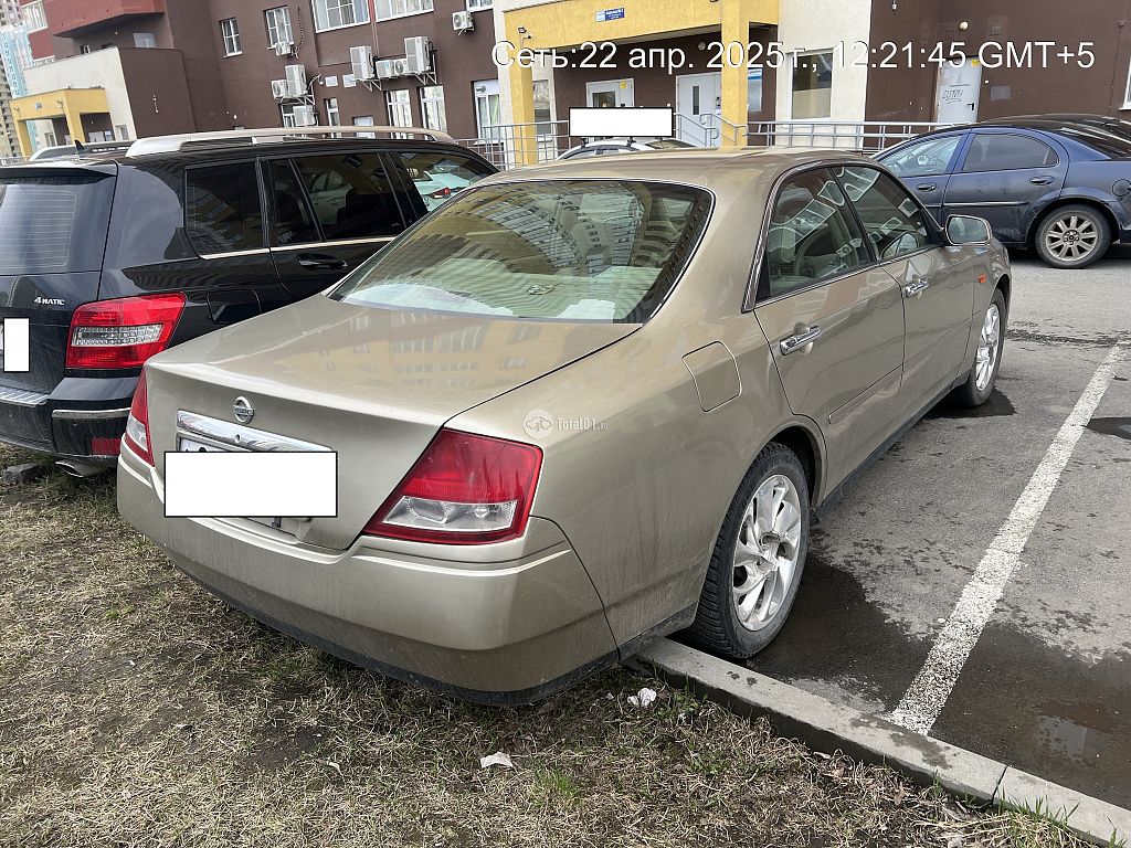 Фото Nissan Cedric 18