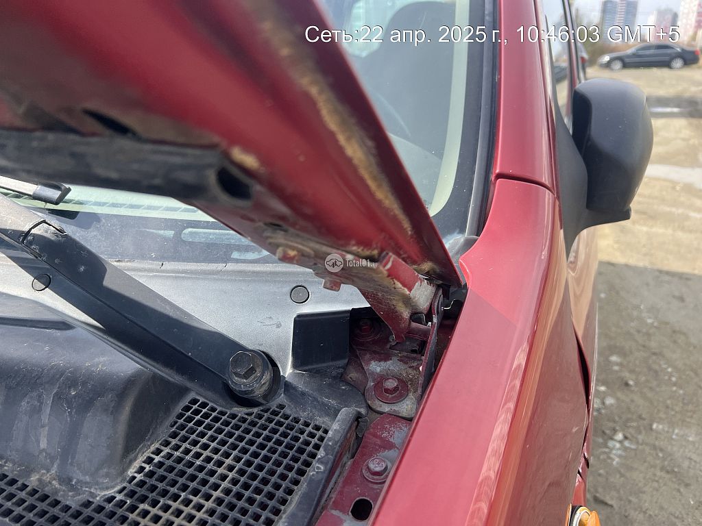 Фото Mazda Tribute 174