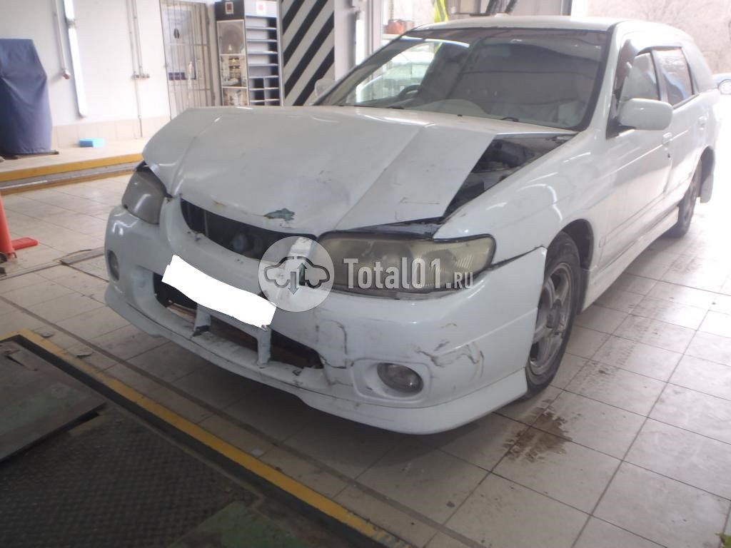 Фото Nissan Avenir 4