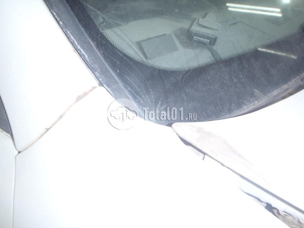 Фото Nissan Avenir 10