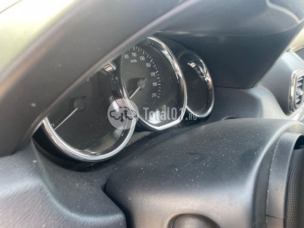 Фото Nissan Terrano 28