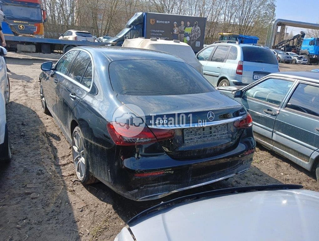 Фото Mercedes-Benz E-класс 28