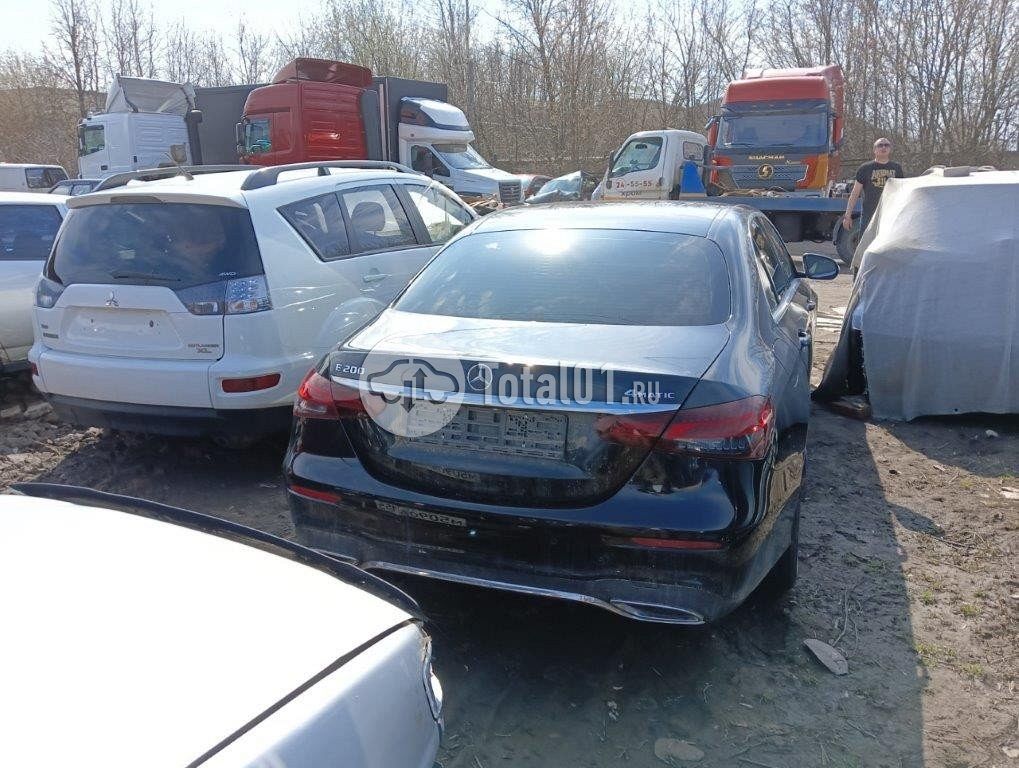 Фото Mercedes-Benz E-класс 36