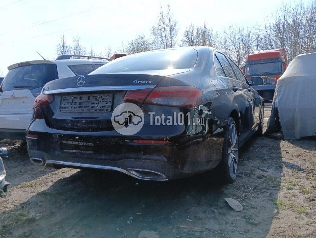 Фото Mercedes-Benz E-класс 46