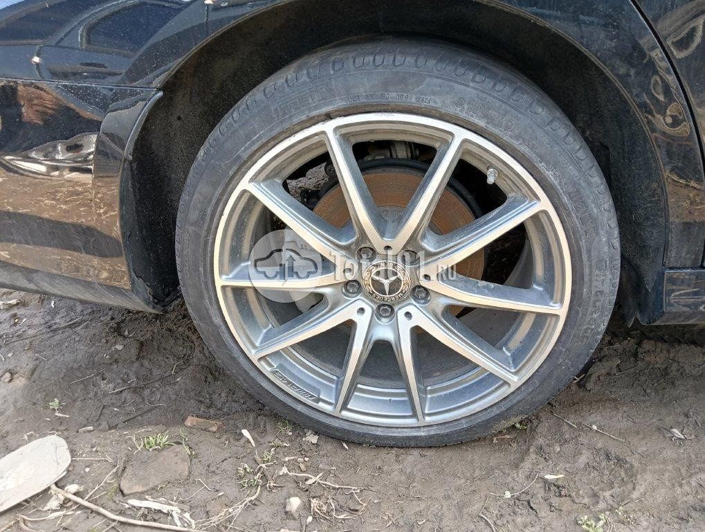 Фото Mercedes-Benz E-класс 70