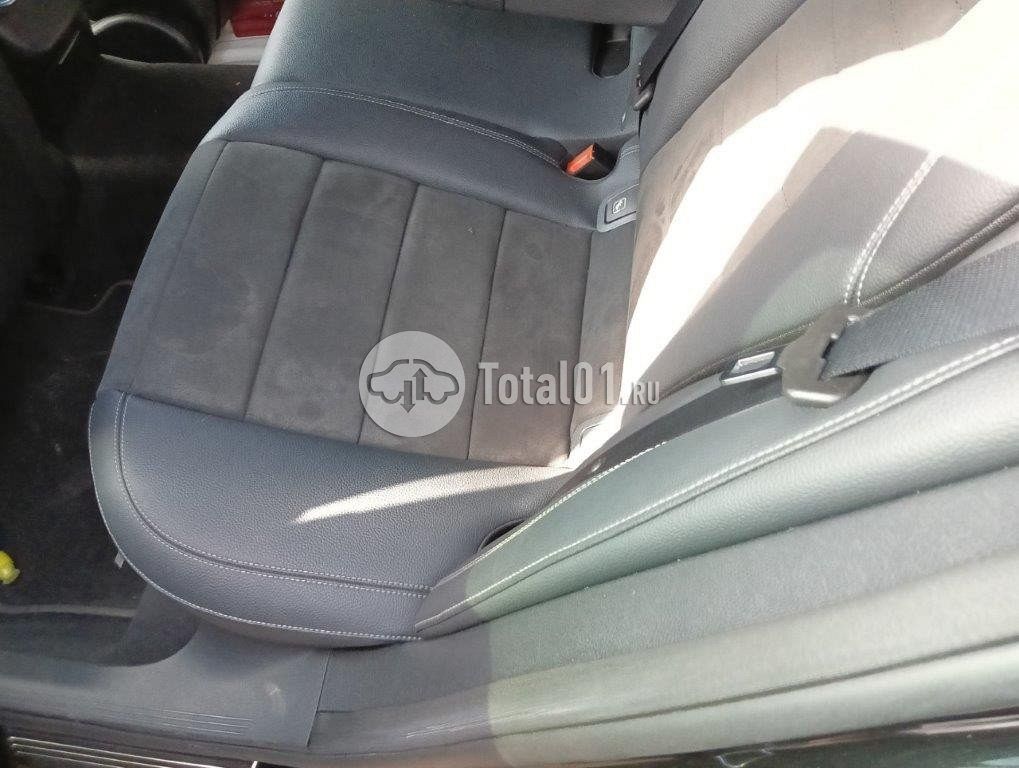 Фото Mercedes-Benz E-класс 184