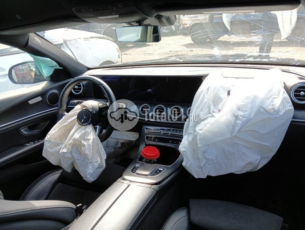 Фото Mercedes-Benz E-класс 206