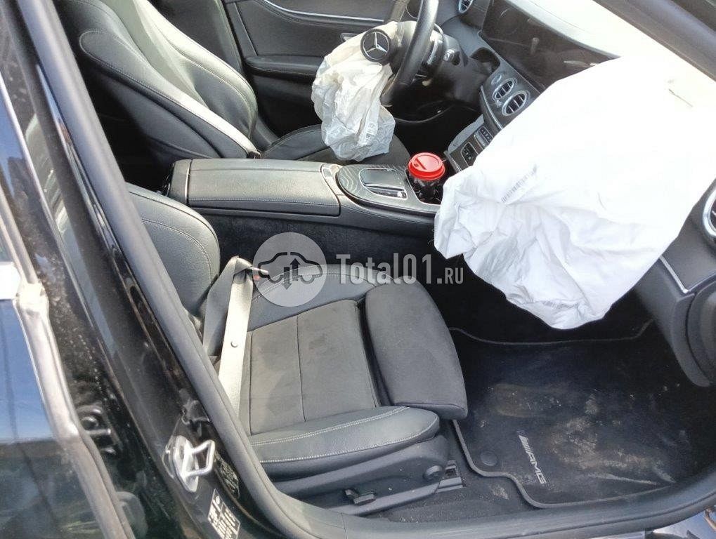 Фото Mercedes-Benz E-класс 238
