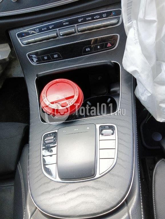 Фото Mercedes-Benz E-класс 258