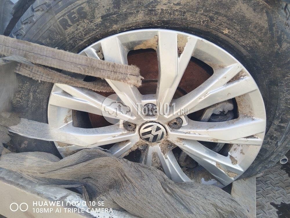 Фото Volkswagen Tiguan 10