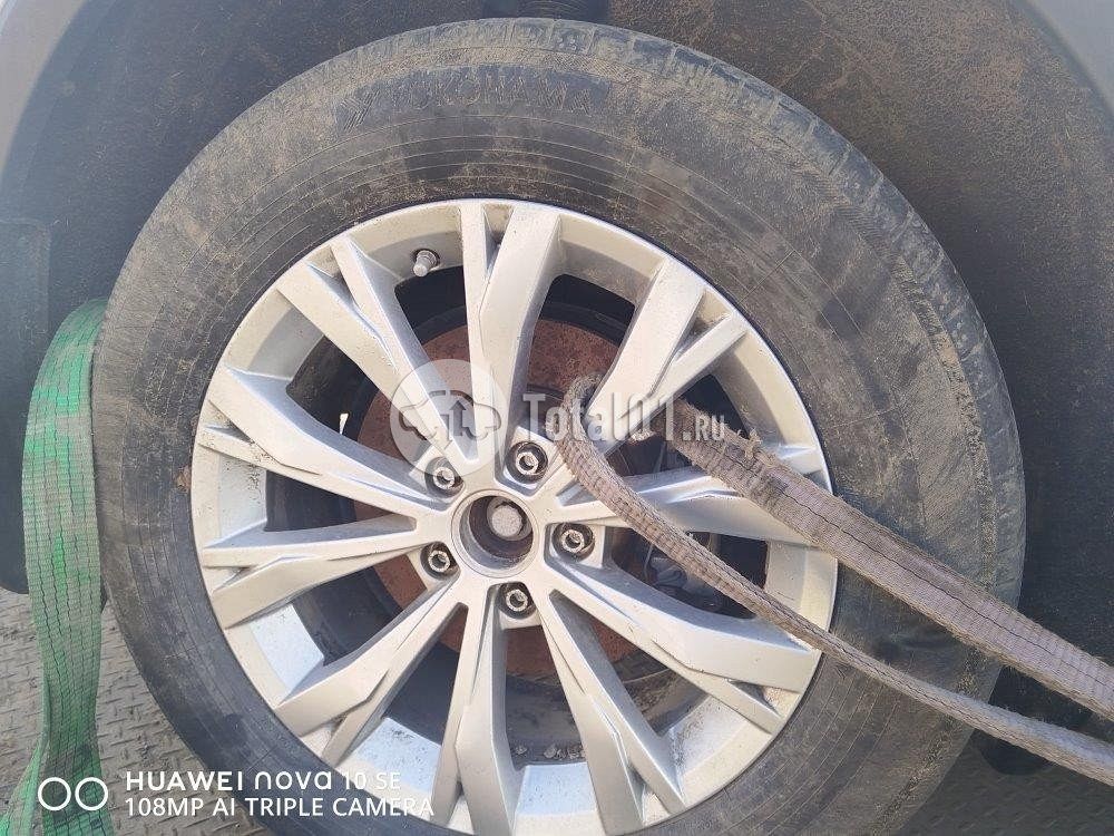 Фото Volkswagen Tiguan 12