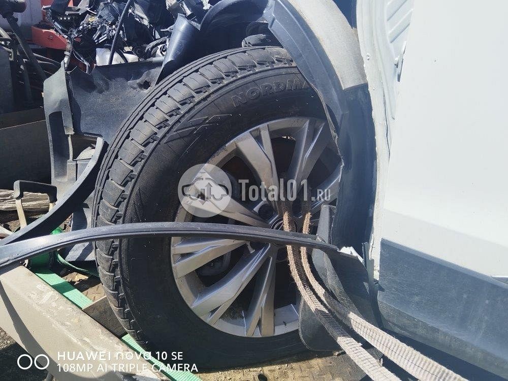 Фото Volkswagen Tiguan 16