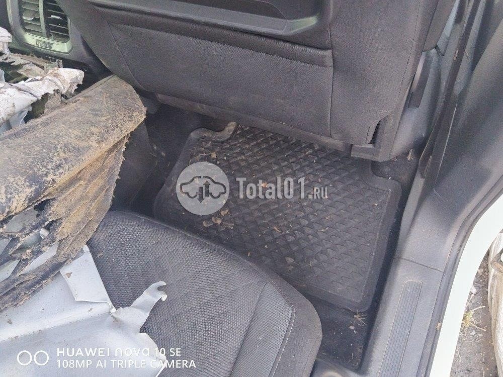 Фото Volkswagen Tiguan 22