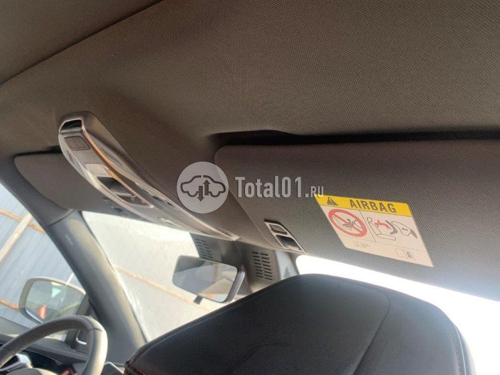 Фото Geely Coolray 150