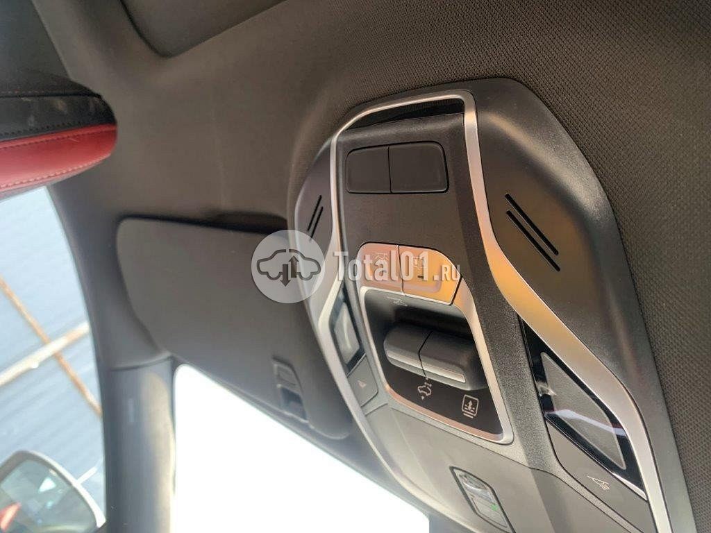 Фото Geely Coolray 152