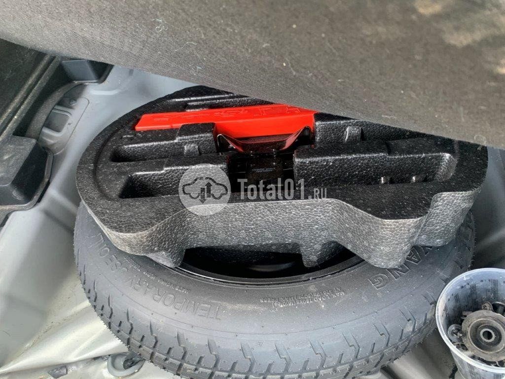 Фото Geely Coolray 162