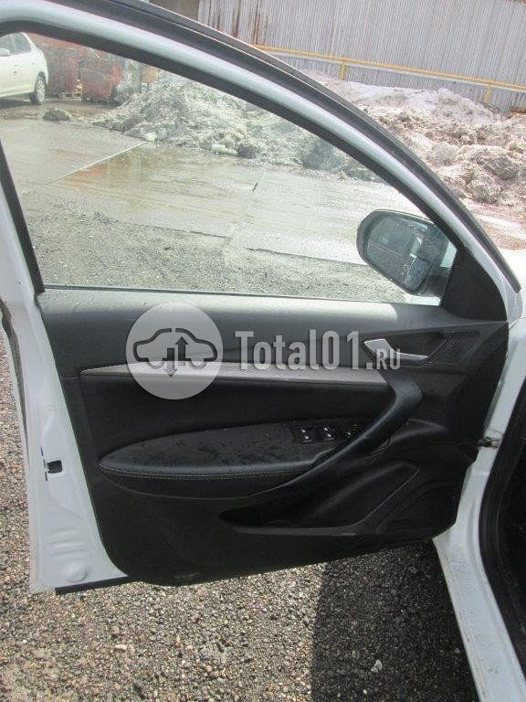 Фото ВАЗ (LADA) Vesta 66