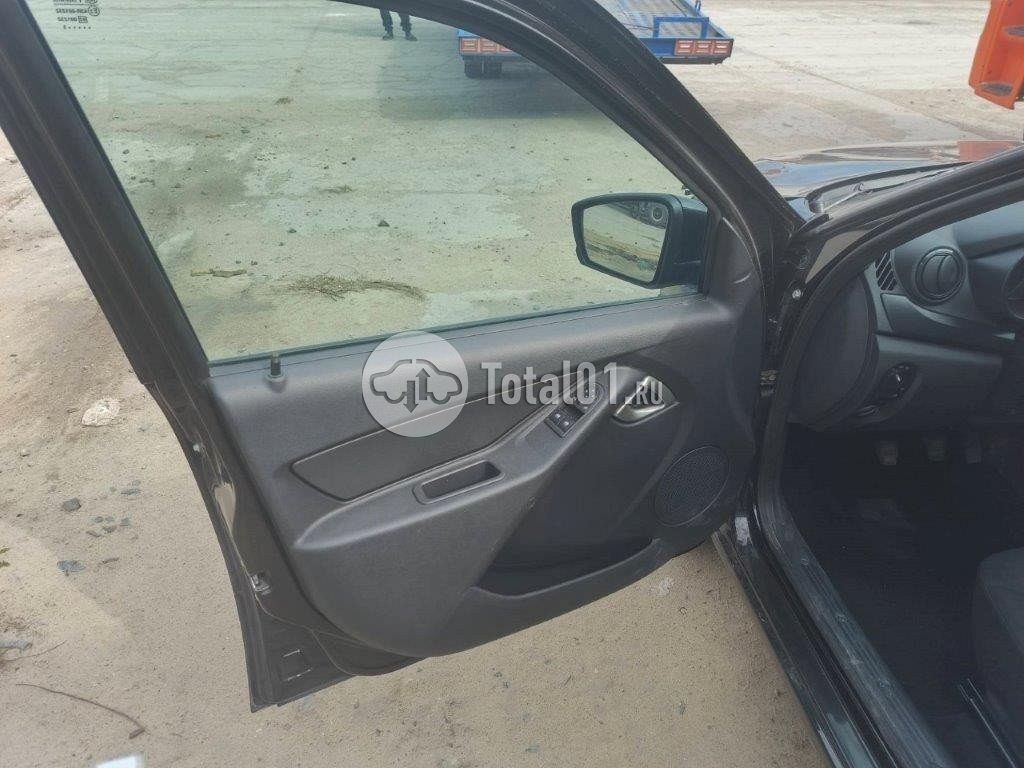 Фото ВАЗ (LADA) Granta 12