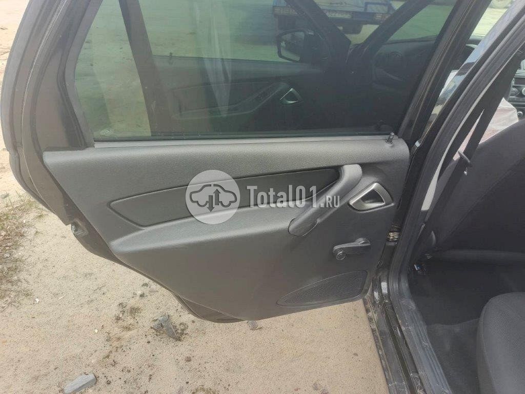 Фото ВАЗ (LADA) Granta 24