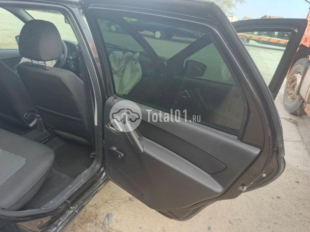 Фото ВАЗ (LADA) Granta 48